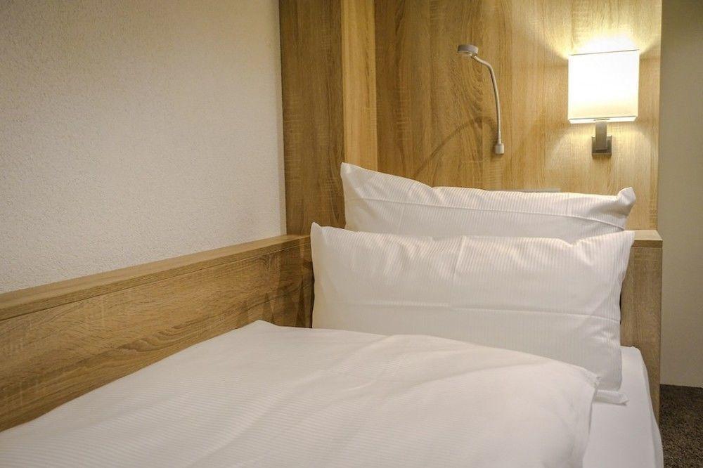 Hotel Go2Bed Weil Am Rhein - Basel Exteriör bild