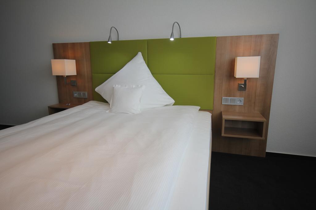 Hotel Go2Bed Weil Am Rhein - Basel Exteriör bild
