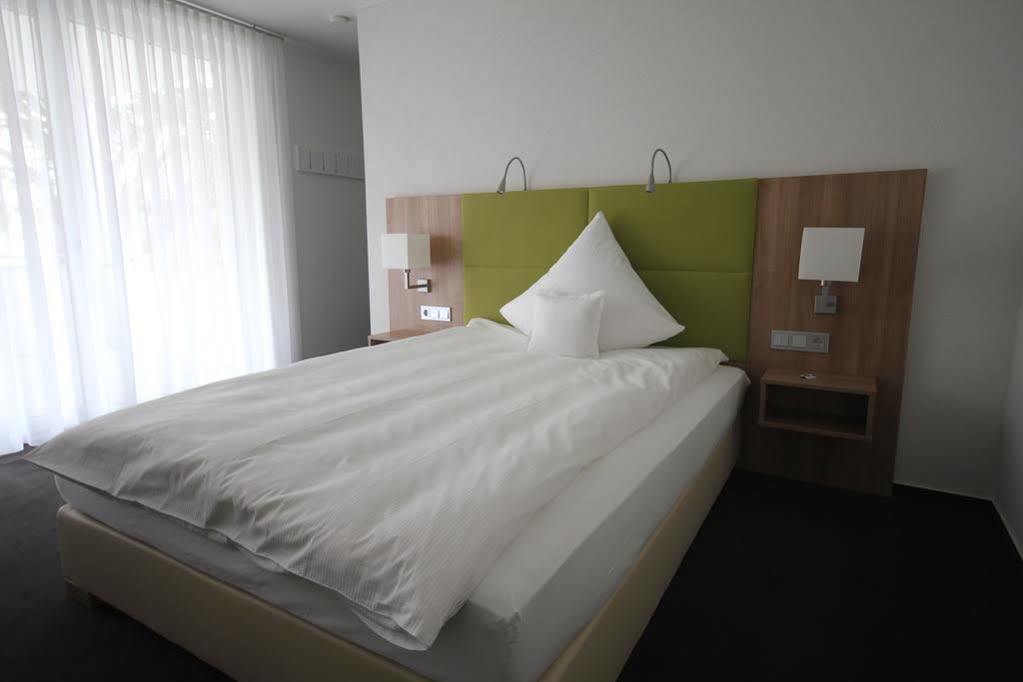Hotel Go2Bed Weil Am Rhein - Basel Exteriör bild